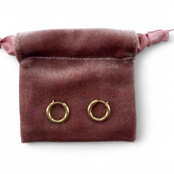 Spinelli Kilcollin Micro Hoop in 18k yellow gold - Picture 6 of 15